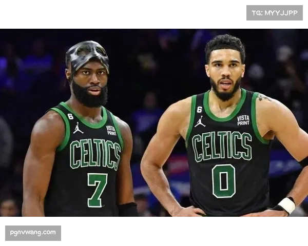 勇士年利润4.09亿美元创联盟纪录，相当于两个湖人队的盈利总和